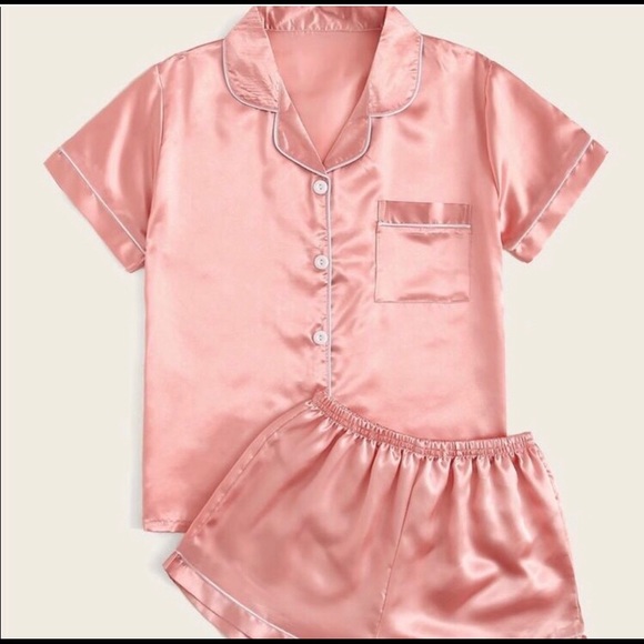 Blush Pink Silky Pajama Shorts Set - Picture 2 of 5
